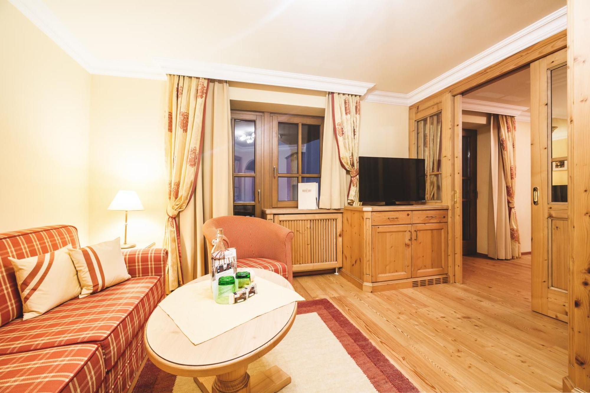 Familien- Und Wellnesshotel Hanneshof Kleinarl Exteriör bild