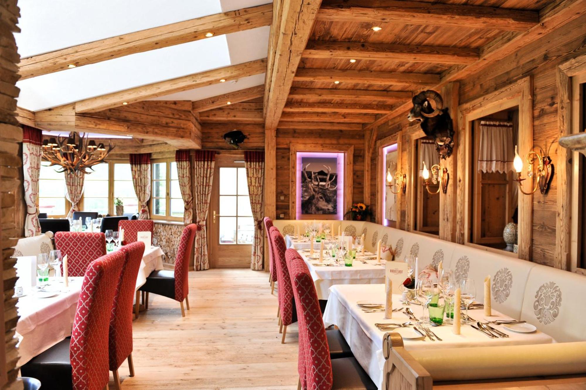 Familien- Und Wellnesshotel Hanneshof Kleinarl Exteriör bild