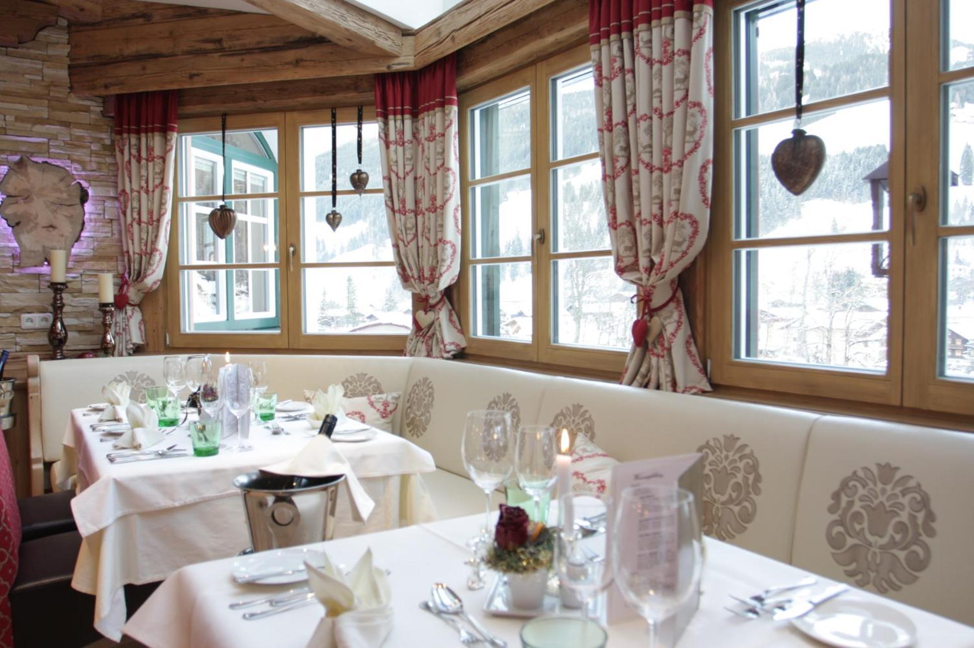 Familien- Und Wellnesshotel Hanneshof Kleinarl Exteriör bild