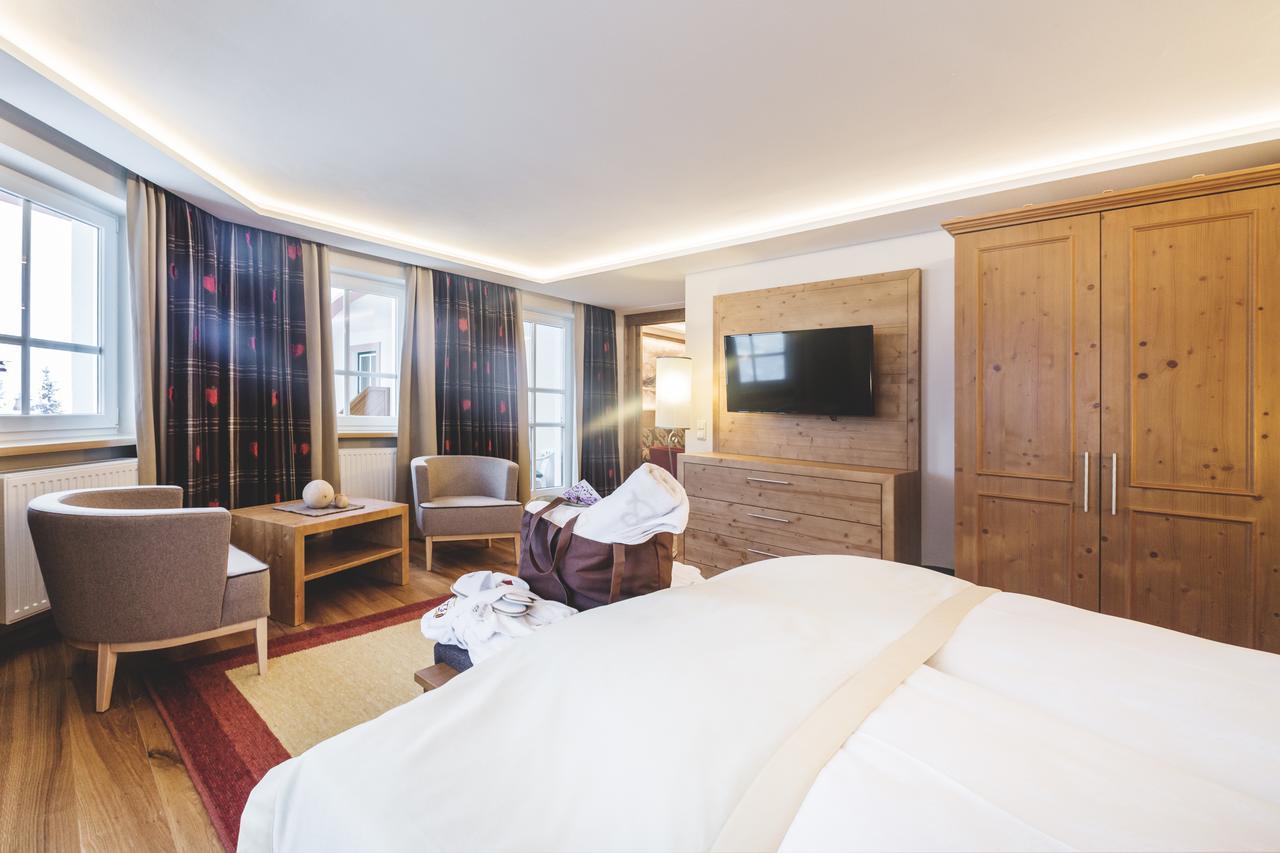 Familien- Und Wellnesshotel Hanneshof Kleinarl Exteriör bild