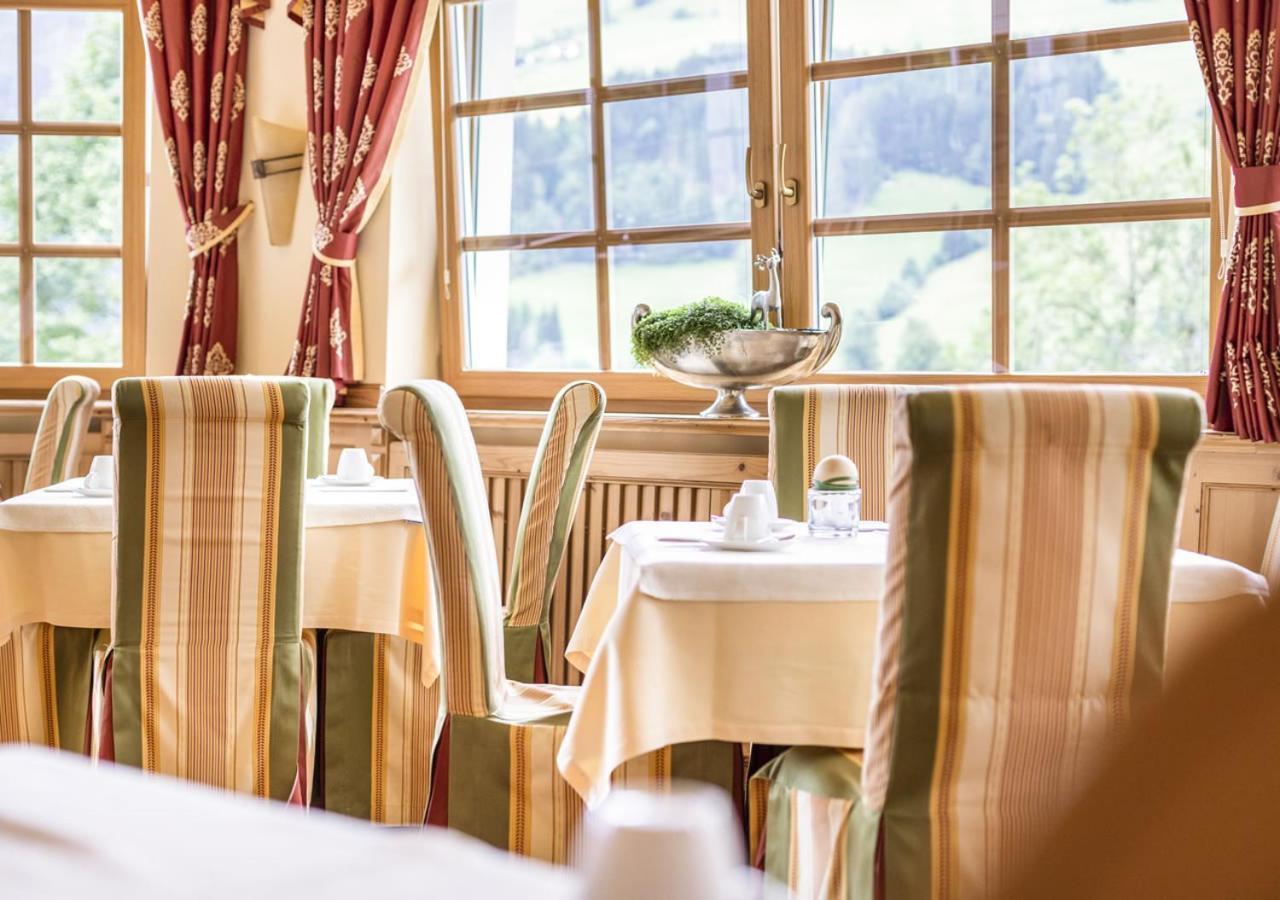 Familien- Und Wellnesshotel Hanneshof Kleinarl Exteriör bild